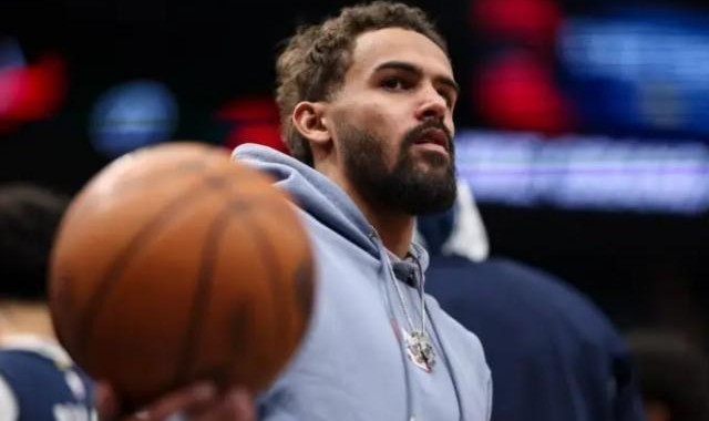 奇才计划三年续约特雷·扬 他将在本周五迎来复出