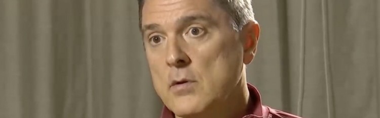 安东尼奥：王钰栋非常聪明、有争强好胜的性格，对他要加以呵护